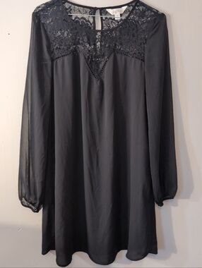 Black Lace Long Sleeve Dress